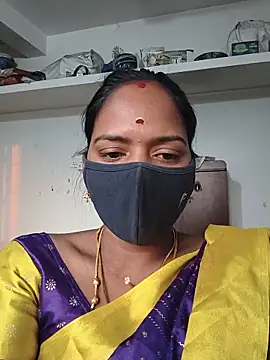 Snapshot of Tamil_Sangeetha chatting on 05-22-26, 12:40 Tamil Sangeetha online show from 05-22-26, 12:40