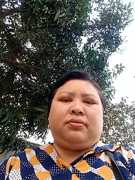 Snapshot of Monglan-c chatting on 03-29-26, 09:09 Monglan-c online show from 03-29-26, 09:09