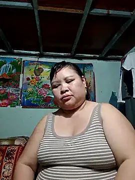 Snapshot of Monglan-c chatting on 03-30-26, 12:17 Monglan-c online show from 03-30-26, 12:17