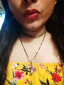 Snapshot of SweetTsAngel chatting on 04-28-26, 10:09 SweetTsAngel online show from 04-28-26, 10:09