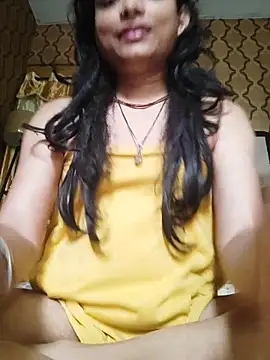 Snapshot of SweetTsAngel chatting on 05-13-26, 10:01 SweetTsAngel online show from 05-13-26, 10:01