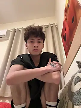 sexyboy-3525 online show from 04-10-26, 06:07