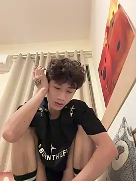 sexyboy-3525 online show from 05-14-26, 07:26