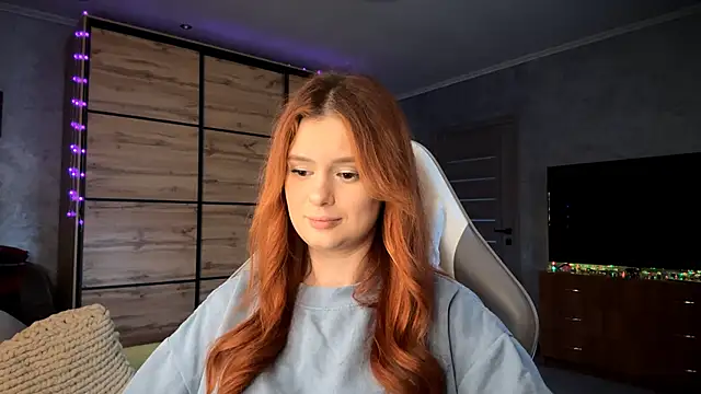 FoxyEmma online show from 04-09-26, 03:06