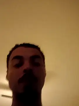 Snapshot of principebaiano chatting on 05-19-26, 08:04 principebaiano online show from 05-19-26, 08:04
