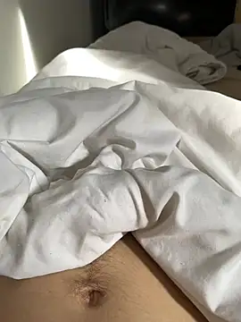 Snapshot of alexiiiiiiioo chatting on 04-06-26, 08:15 alexiiiiiiioo online show from 04-06-26, 08:15