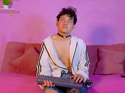 eros fangs online show from 04-05-26, 01:52