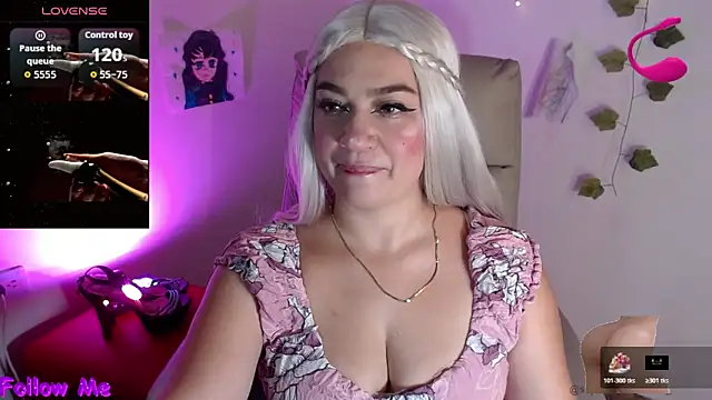 Snapshot of Carolina_2403 chatting on 04-09-26, 11:10 Carolina 2403 online show from 04-09-26, 11:10