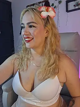 Snapshot of Carolina_2403 chatting on 06-07-26, 09:29 Carolina 2403 online show from 06-07-26, 09:29