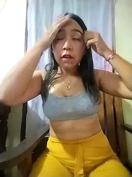 erikabella online show from 04-05-26, 05:43