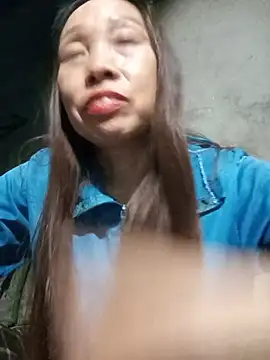 Snapshot of Vily-lonely chatting on 05-25-26, 12:11 Vily-lonely online show from 05-25-26, 12:11