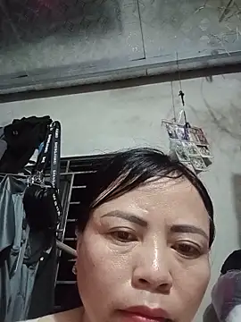 Snapshot of -Hami- chatting on 05-25-26, 05:19 -Hami- online show from 05-25-26, 05:19