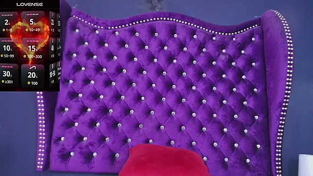 Snapshot of MistressNyx_ chatting on 04-23-26, 01:35 MistressNyx online show from 04-23-26, 01:35