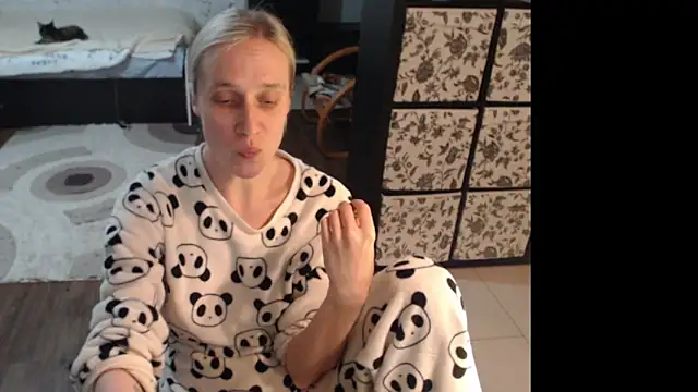 Sweet hot shrmp online show from 06-13-26, 06:39