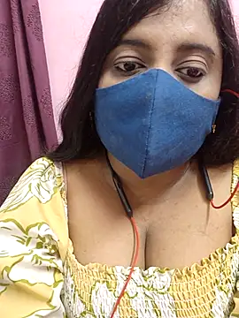 Snapshot of Tami-sonia chatting on 04-12-26, 06:35 Tami-sonia online show from 04-12-26, 06:35
