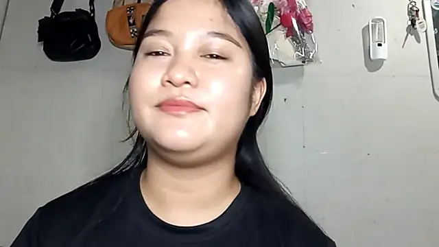 BrandeePhatdouang online show from 04-03-26, 05:16