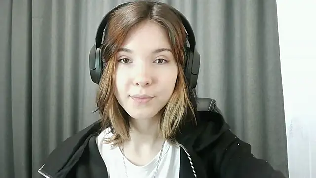 Snapshot of RubyBooby chatting on 04-19-26, 02:16 RubyBooby online show from 04-19-26, 02:16