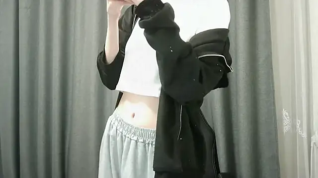 Snapshot of RubyBooby chatting on 04-19-26, 06:10 RubyBooby online show from 04-19-26, 06:10