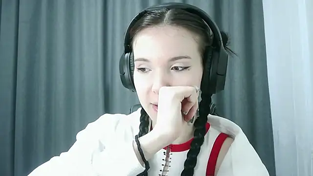 Snapshot of RubyBooby chatting on 04-24-26, 04:09 RubyBooby online show from 04-24-26, 04:09