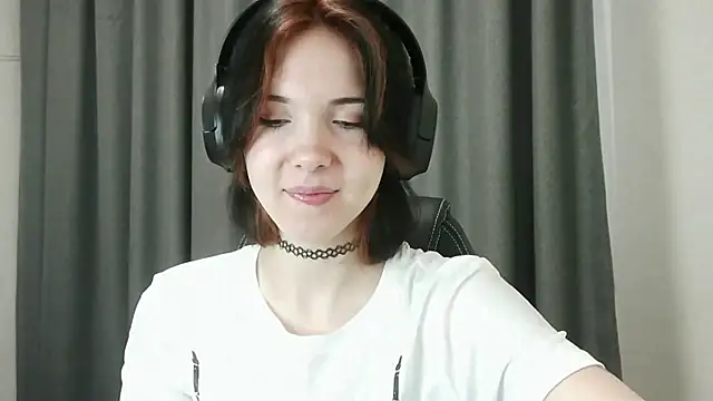 Snapshot of RubyBooby chatting on 05-13-26, 04:26 RubyBooby online show from 05-13-26, 04:26