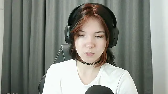 Snapshot of RubyBooby chatting on 05-19-26, 04:13 RubyBooby online show from 05-19-26, 04:13