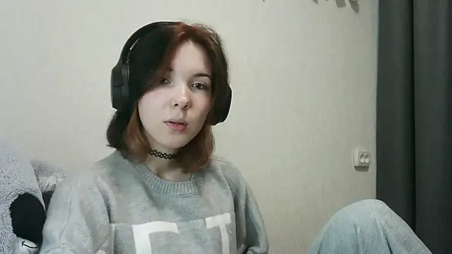 Snapshot of RubyBooby chatting on 05-20-26, 04:13 RubyBooby online show from 05-20-26, 04:13