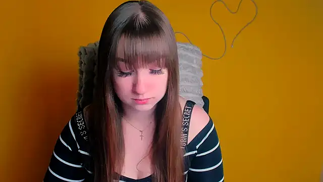 Snapshot of Tiffani_Angel chatting on 04-14-26, 05:24 Tiffani Angel online show from 04-14-26, 05:24
