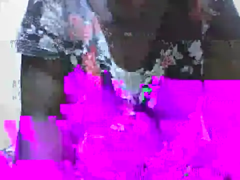 Snapshot of Nqobie chatting on 04-16-26, 06:09 Nqobie online show from 04-16-26, 06:09