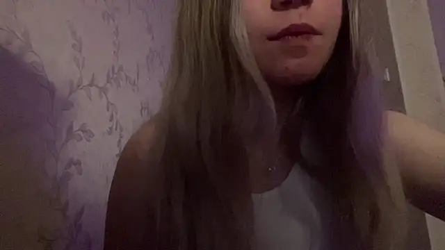 Snapshot of IreneOrbison chatting on 03-30-26, 03:35 IreneOrbison online show from 03-30-26, 03:35