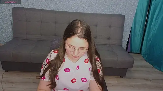 SofiDreamm online show from 05-16-26, 09:13