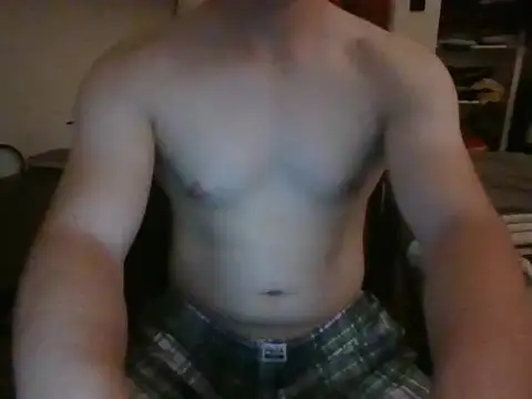 Snapshot of DavMC19cm chatting on 05-27-26, 02:08 DavMC19cm online show from 05-27-26, 02:08