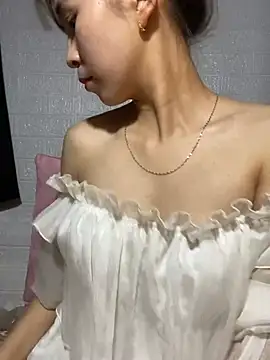 -Tini- online show from 03-30-26, 03:57