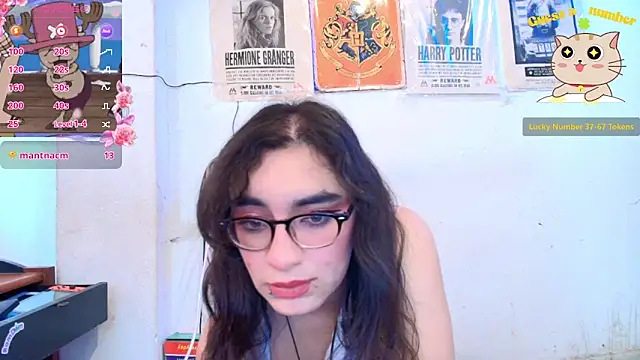 Snapshot of Ellaa_honey chatting on 05-11-26, 02:45 Ellaa honey online show from 05-11-26, 02:45