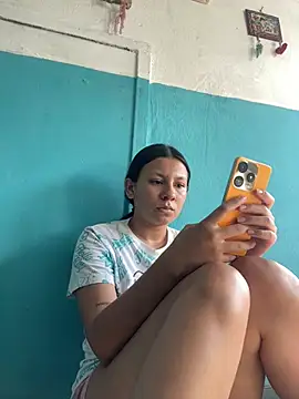 Snapshot of karo_cute chatting on 07-24-26, 08:29 karo cute online show from 07-24-26, 08:29