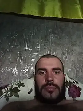 Snapshot of Ropill chatting on 07-24-26, 01:42 Ropill online show from 07-24-26, 01:42
