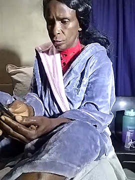 Naughtygrany online show from 04-14-26, 10:27