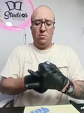 Snapshot of simon_966 chatting on 03-30-26, 06:53 simon 966 online show from 03-30-26, 06:53