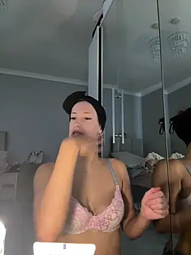 Goldenfairy online show from 04-11-26, 02:32