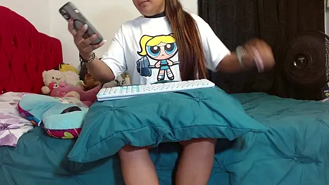 Snapshot of Ariana_Dirty_Kitten chatting on 04-02-26, 01:25 Ariana Dirty Kitten online show from 04-02-26, 01:25