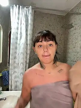 Abrildqquino online show from 05-13-26, 10:49
