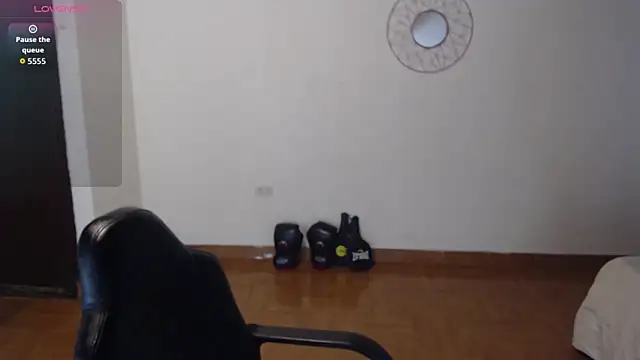 FreyaRouge online show from 05-15-26, 06:04