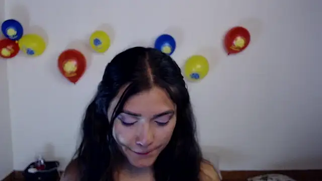 Snapshot of FreyaRouge chatting on 06-24-26, 05:56 FreyaRouge online show from 06-24-26, 05:56