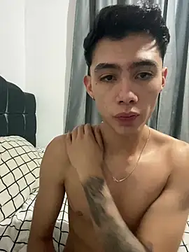 Snapshot of jmaxter chatting on 04-11-26, 07:45 jmaxter online show from 04-11-26, 07:45