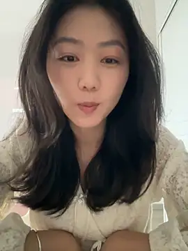 Shanshan 1267 online show from 04-27-26, 02:53