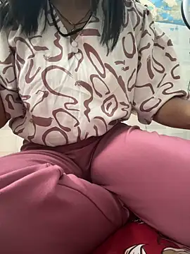 Snapshot of miss_aaashikaa chatting on 04-04-26, 09:51 miss aaashikaa online show from 04-04-26, 09:51