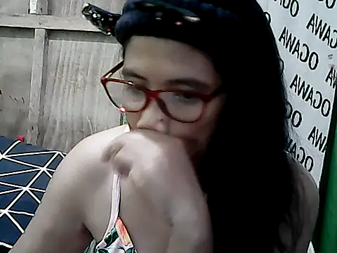 PinayZaira online show from 04-17-26, 05:54