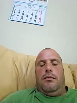 Snapshot of SuperDotadoX29 chatting on 04-15-26, 04:19 SuperDotadoX29 online show from 04-15-26, 04:19