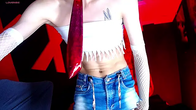 Snapshot of AlanFox1 chatting on 05-11-26, 02:45 AlanFox1 online show from 05-11-26, 02:45