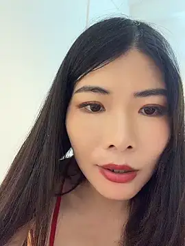 Snapshot of Xiaoyunduo1 chatting on 06-03-26, 03:06 Xiaoyunduo1 online show from 06-03-26, 03:06