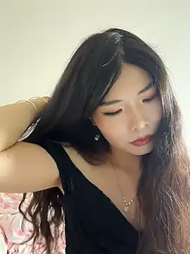 Snapshot of Xiaoyunduo1 chatting on 06-25-26, 08:52 Xiaoyunduo1 online show from 06-25-26, 08:52